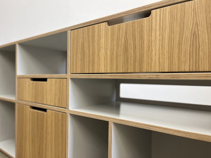 Sideboard / Schallplatten